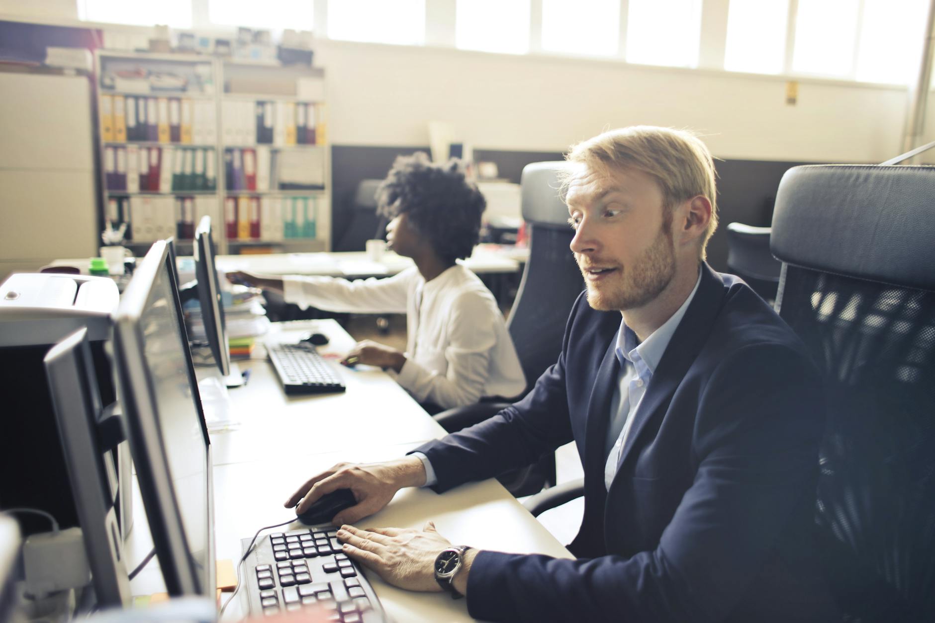 Cómo Iniciar el Alquiler de Computadores para tu Empresa en Cali Hoy