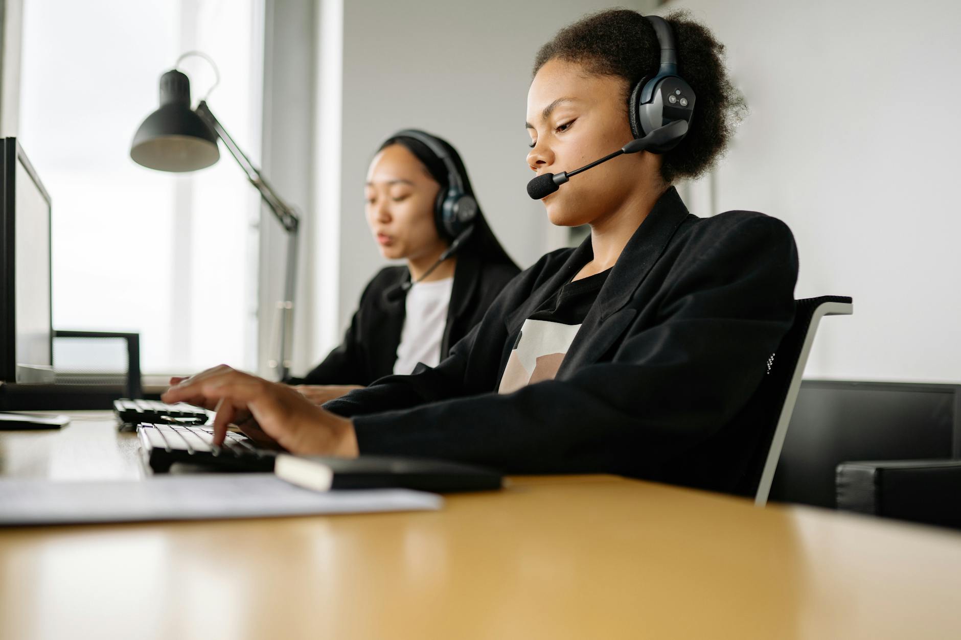 Outsourcing de Ciberseguridad Sophos en Cali: Por Qué Tercerizar Es la Decisión Correcta Ahora
