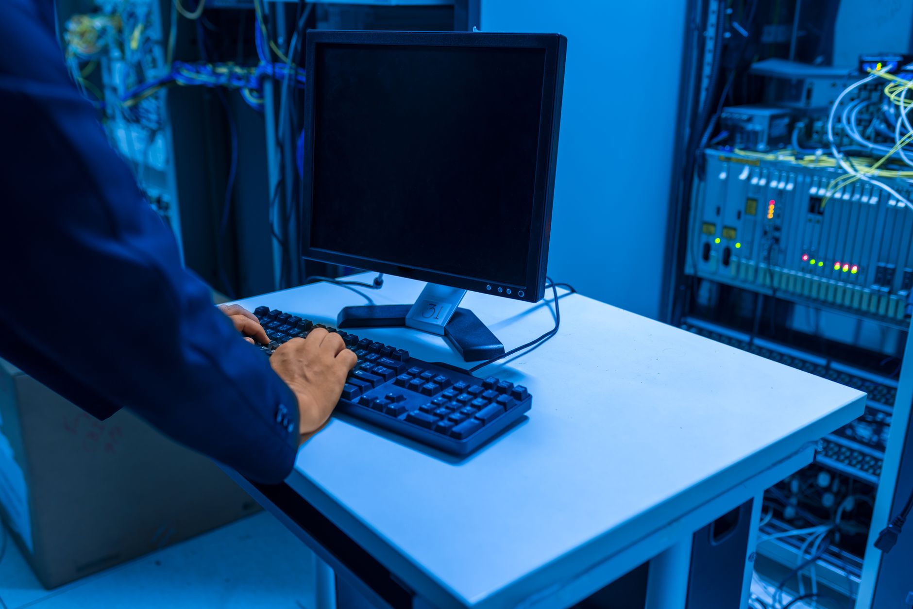 Por qué el mantenimiento reactivo destruye la operación de tu empresa en Cali