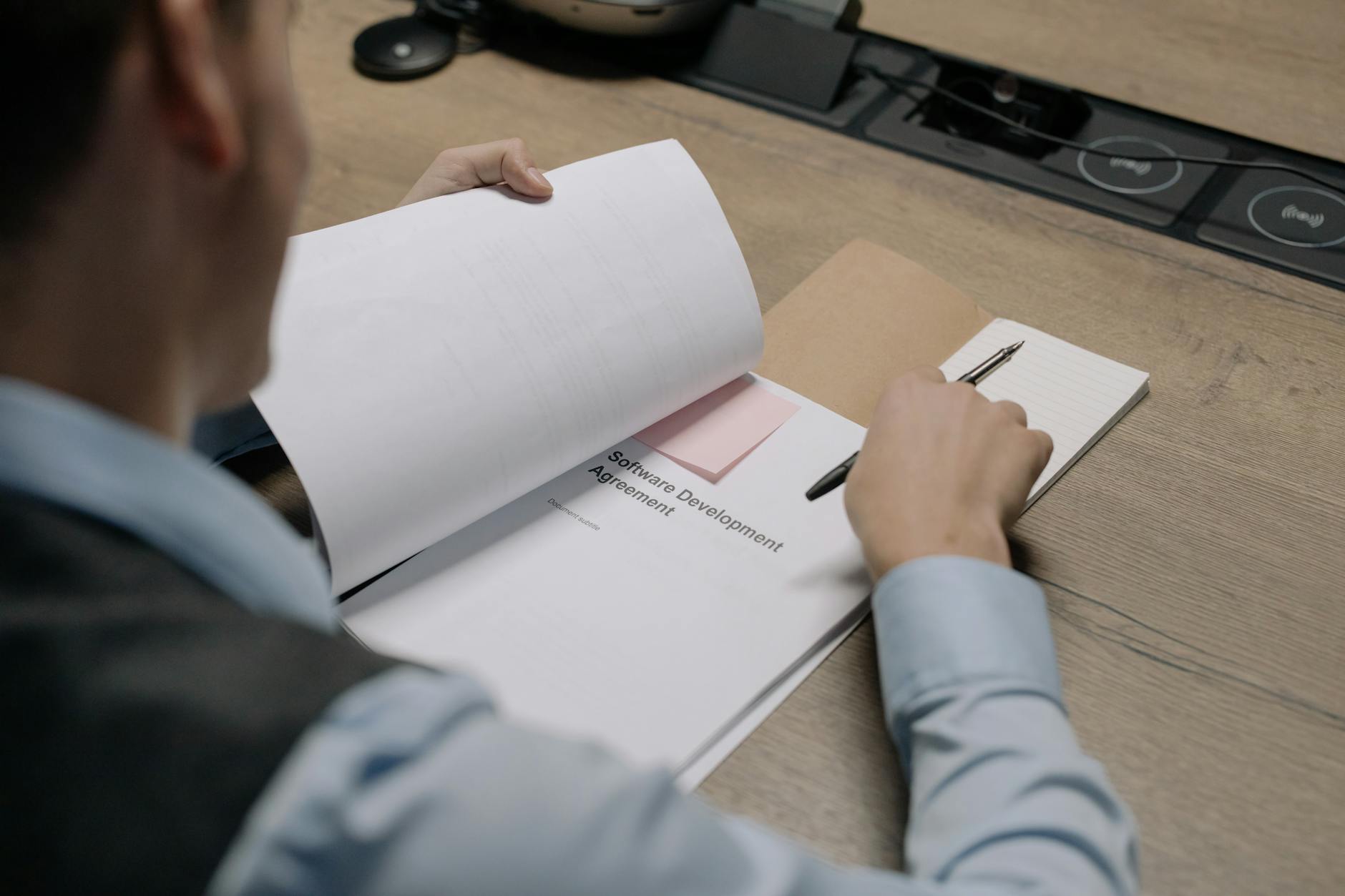 Comparativa de contratos de outsourcing TI en Cali: qué modelo se adapta a tu empresa